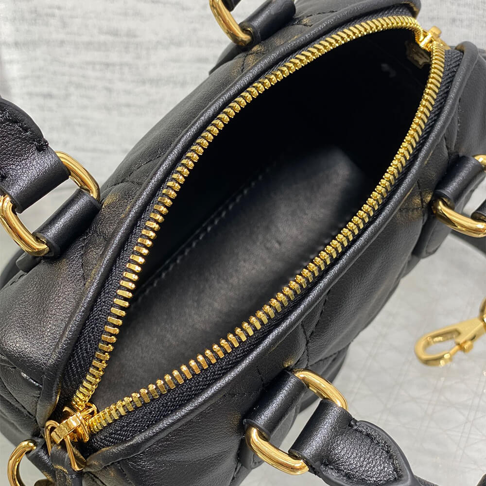 D*or groove 16 bag